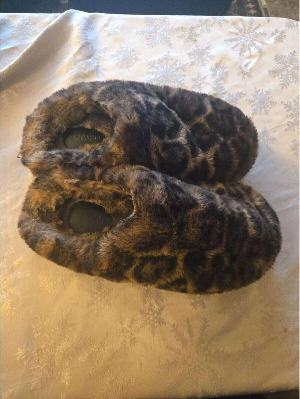 Apparis Leopard Print Faux Fur Slippers EU 40 - Picture 4 of 5